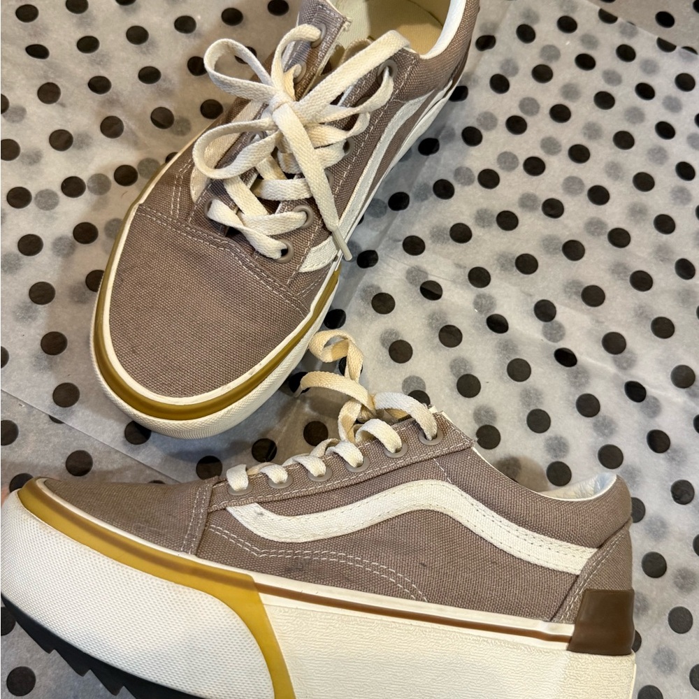 Vans Women's Sneakers in Brown and White old skool platform